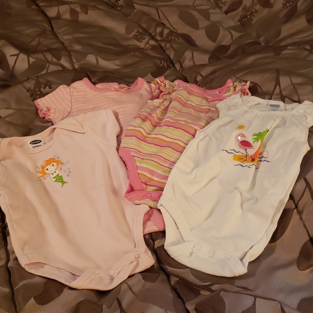 4 girls onesies 0-3 mo
